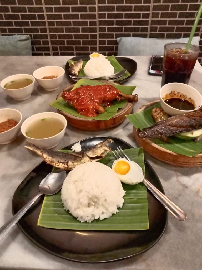 Photo of Supreme Ayam Penyet Cafe - Kota Kinabalu, Sabah, Malaysia