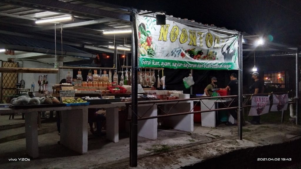 Photo of Penampang Pork Burger - Kota Kinabalu, Sabah, Malaysia