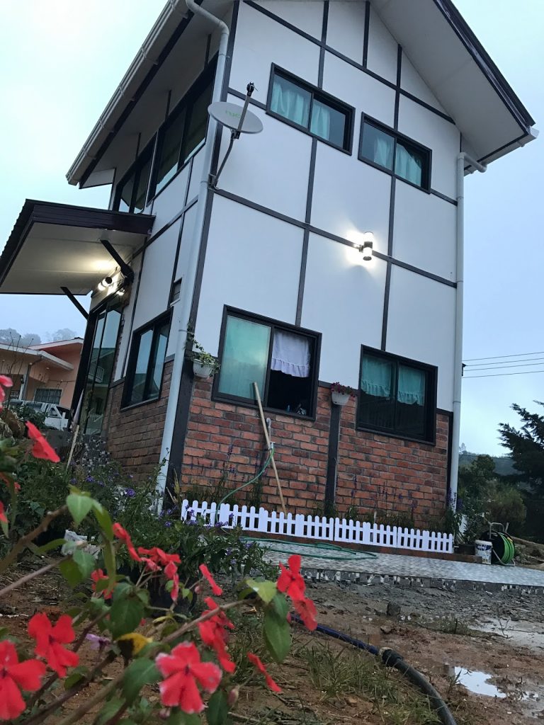 Crystal Hill R, Kundasang, Sabah.