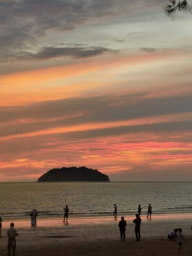 Photo of ZING sunset bar - Kota Kinabalu, Sabah, Malaysia