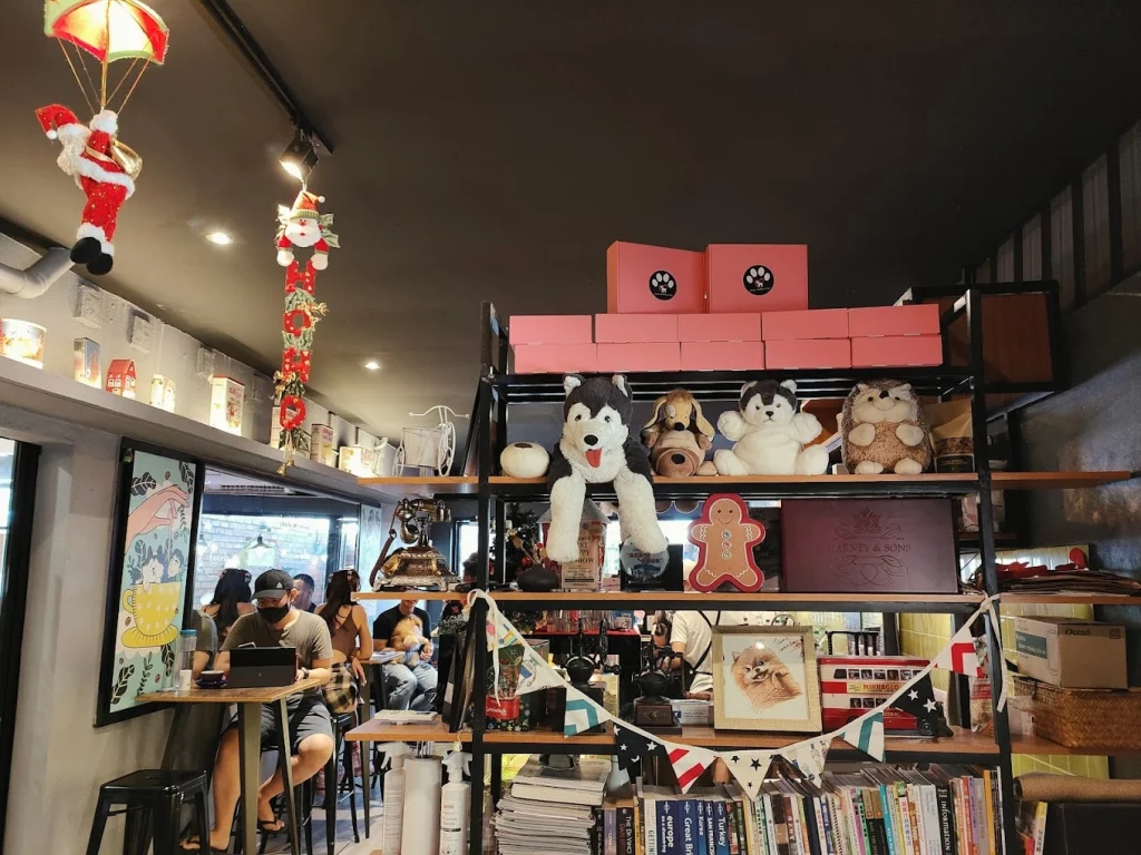 Pet Lover's Paradise: Discover Georgetown's Top Pet Cafés | Reviewbah