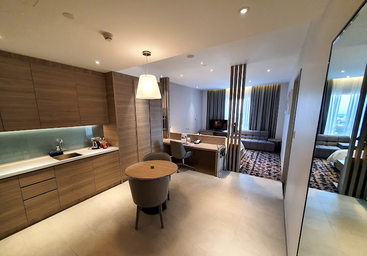Discover 5 Best Johor Bahru Hotels: Unveiling a Tapestry of Hospitality | Reviewbah