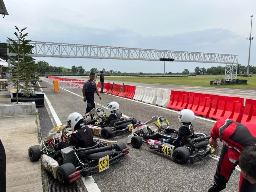 Go-Karting - The Must-Try Outdoor Activity! | Reviewbah
