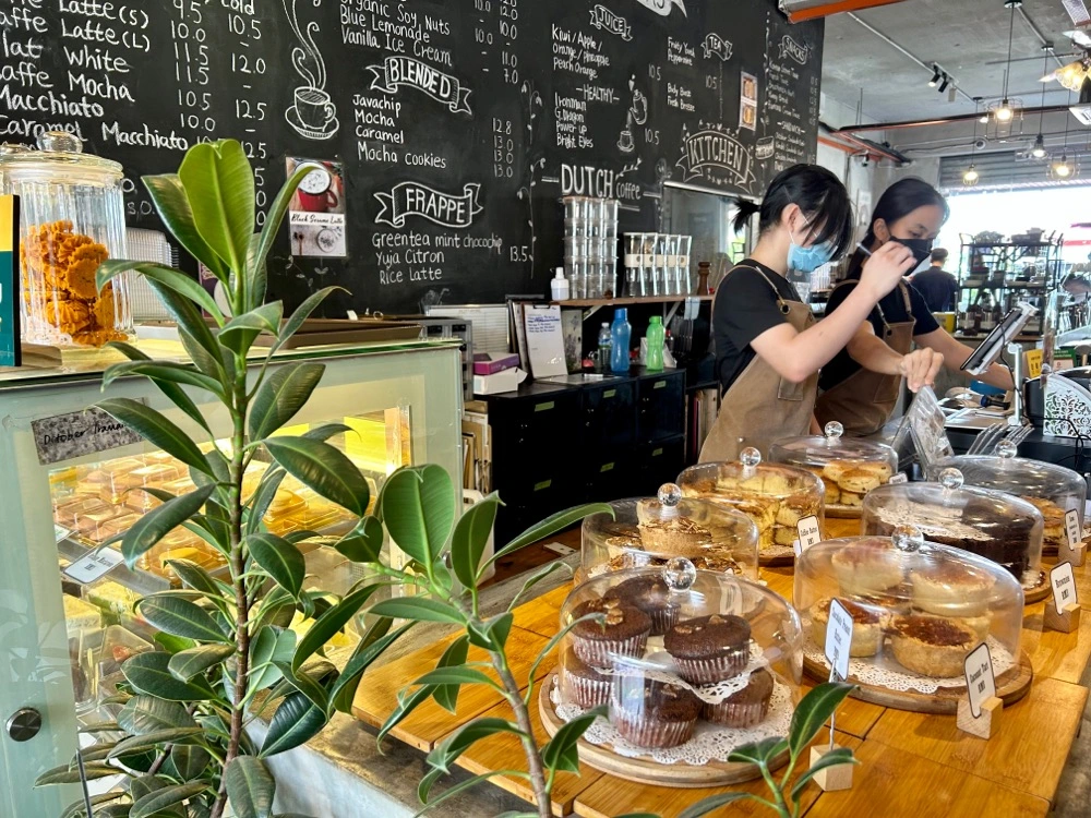 Exploring October Coffee Roasters from users’ perspective | Reviewbah