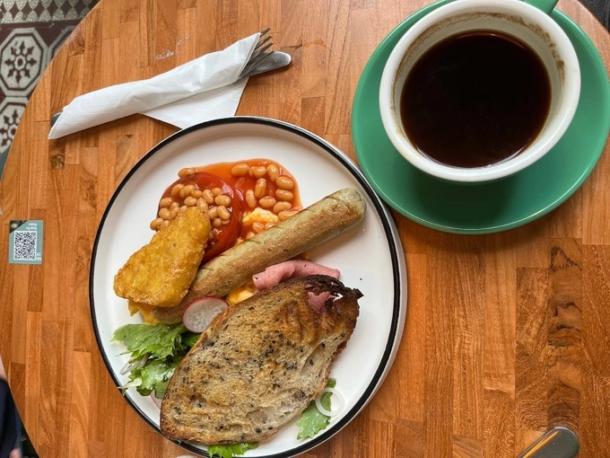  5 Best Cafes to Have a Big Breakfast in KL | Reviewbah