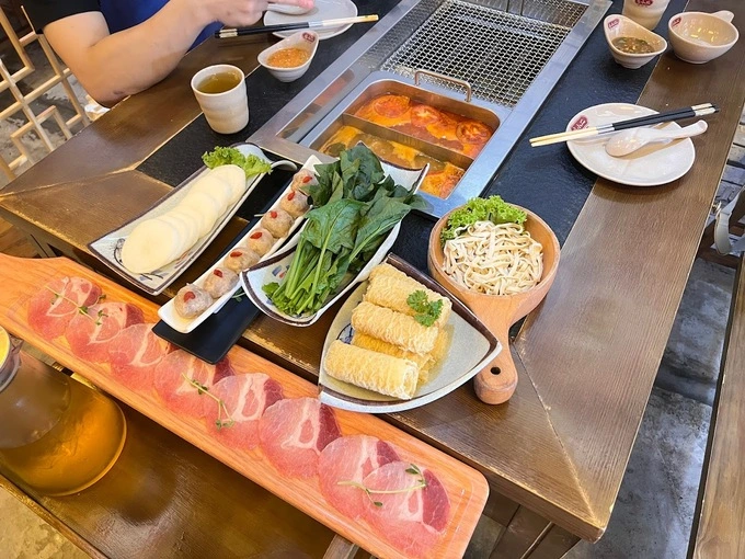 5 Must-Try Steamboat Restaurants in Kuala Lumpur: A Guide for Steamboat Lovers | Reviewbah