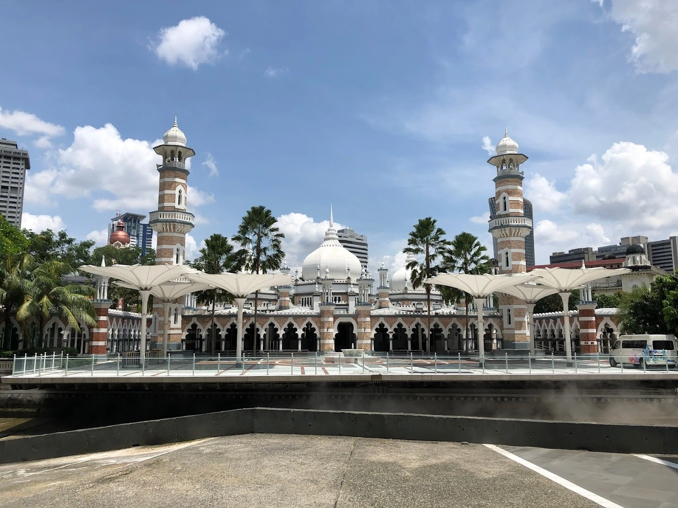 5 Most Beautiful Masjid in Kuala Lumpur and Selangor | Reviewbah