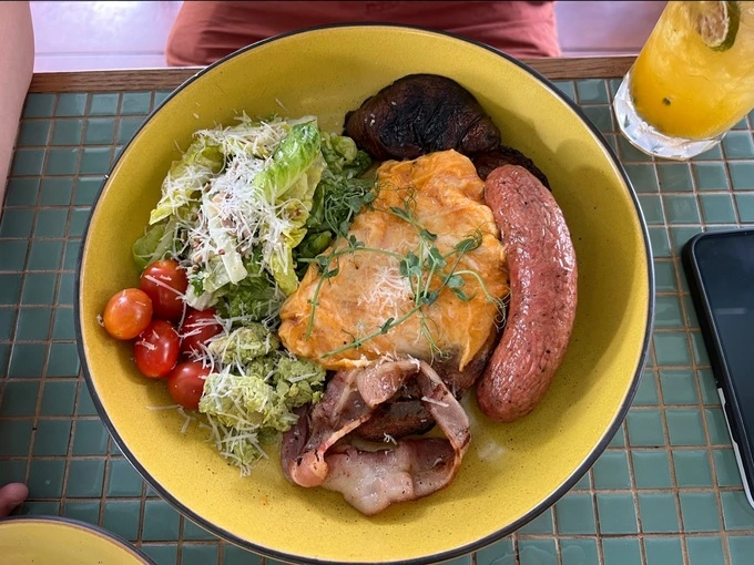  5 Best Cafes to Have a Big Breakfast in KL | Reviewbah