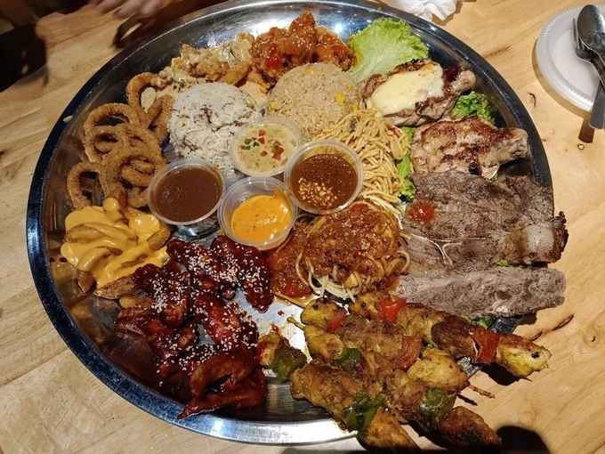 5 Must-Visit Halal Restaurants in Puchong | Reviewbah