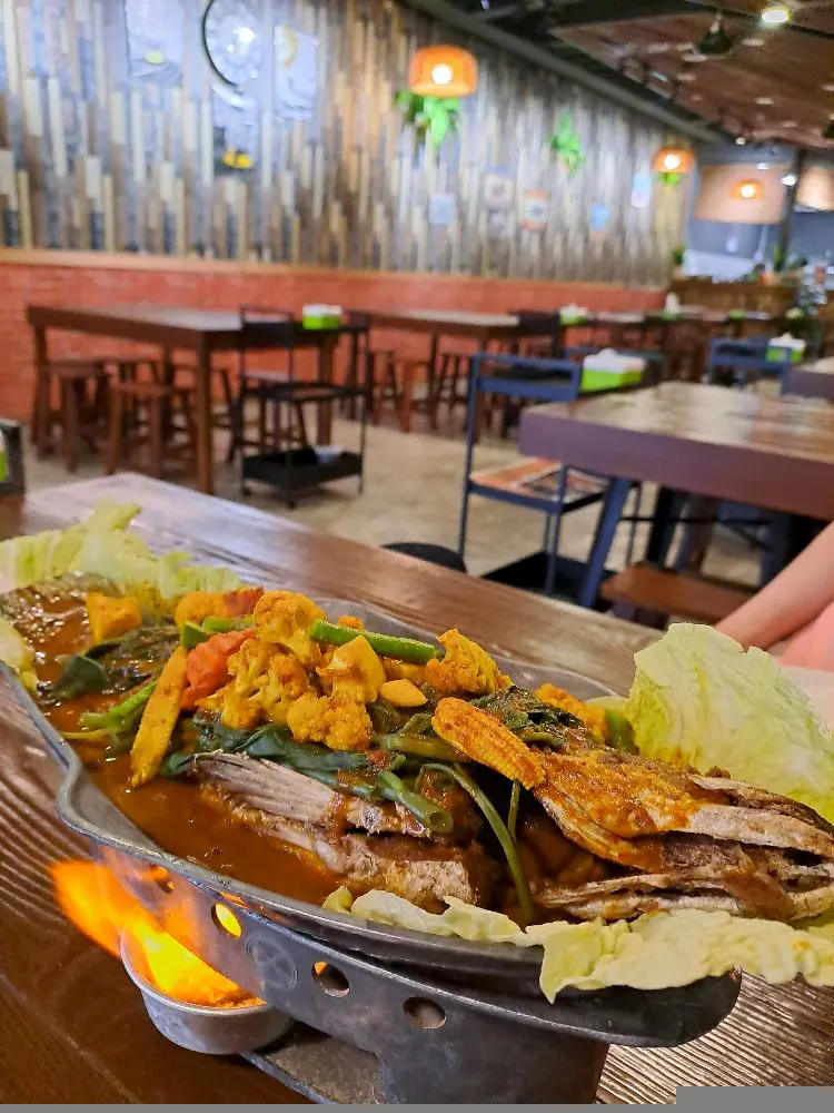 5 Must-Visit Halal Restaurants in Puchong | Reviewbah