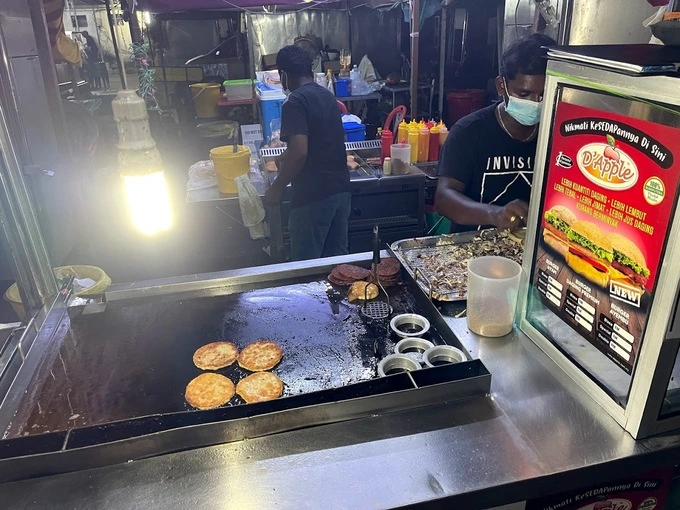 A Burger Lover's Guide to Kuala Lumpur | Reviewbah