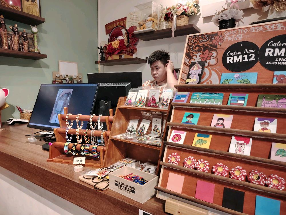 Photo of Lulu Cafe - Kota Kinabalu, Sabah, Malaysia