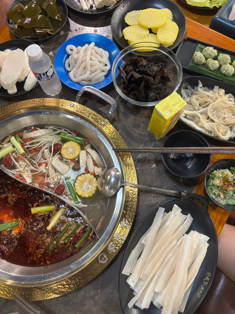 Photo of chuanfu hot pot 川府火锅 - Kota Kinabalu, Sabah, Malaysia