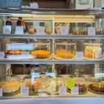 Photo of Paramount Dessert House 御茶園甜品 - Kota Kinabalu, Sabah, Malaysia